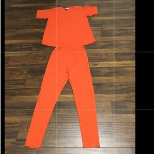 Kavio Designs Maternity top and pants